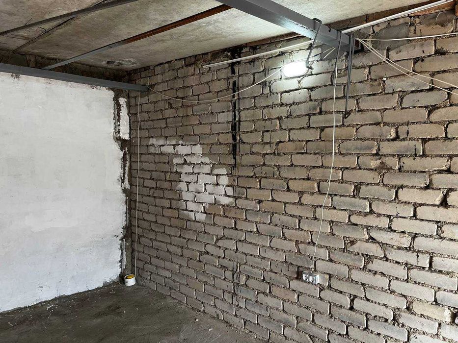 Продаю кам'яний гараж у Київському районі