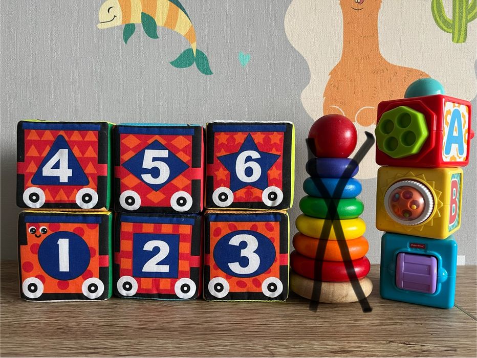 Кубики Fisher Price та мʼякенькі кубики