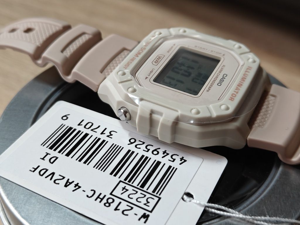 Casio W-218HC-4A2
