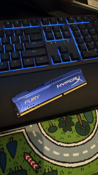HyperX DDR3 8GB || CL10 1600MHZ ||
