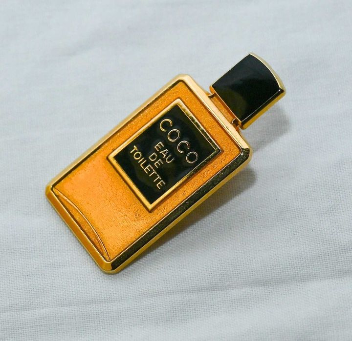 Pin de Garrafa COCO CHANEL vintage