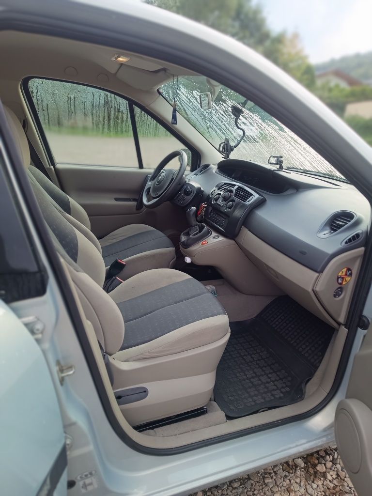 Renault Megane Scenic