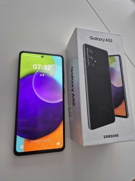 Samsung Galaxy A52 + Gratis etui Spigen | Ładowarka | Gorilla Glass