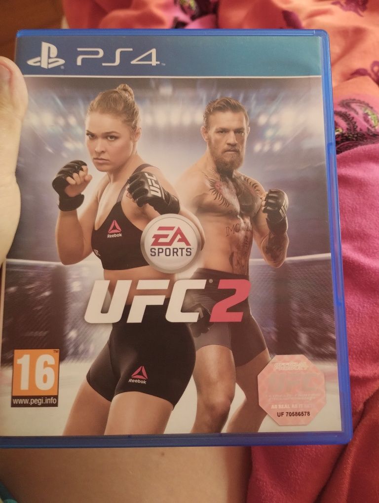 Sprzedam 3 gry na PS 4 nowe