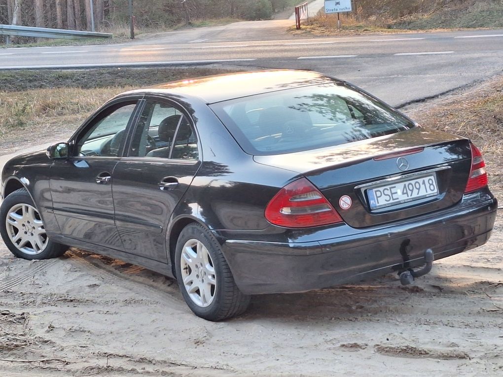 Sprzedam Mercedesa e klasa w211