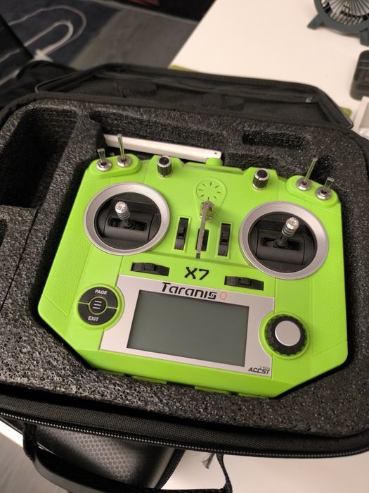 Frsky taranis x7