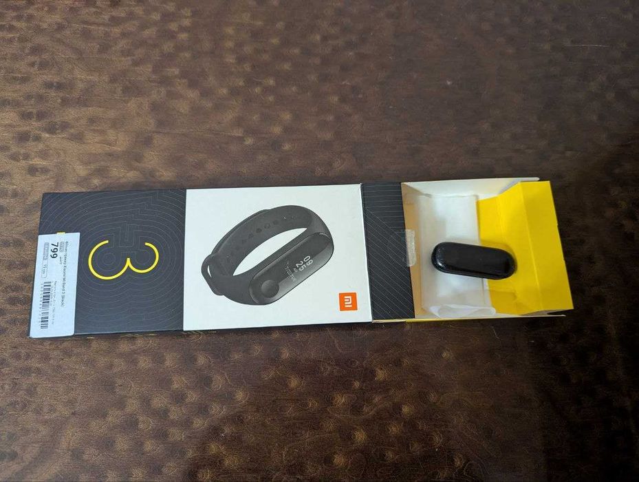 Продам Xiaomi mi band 3.