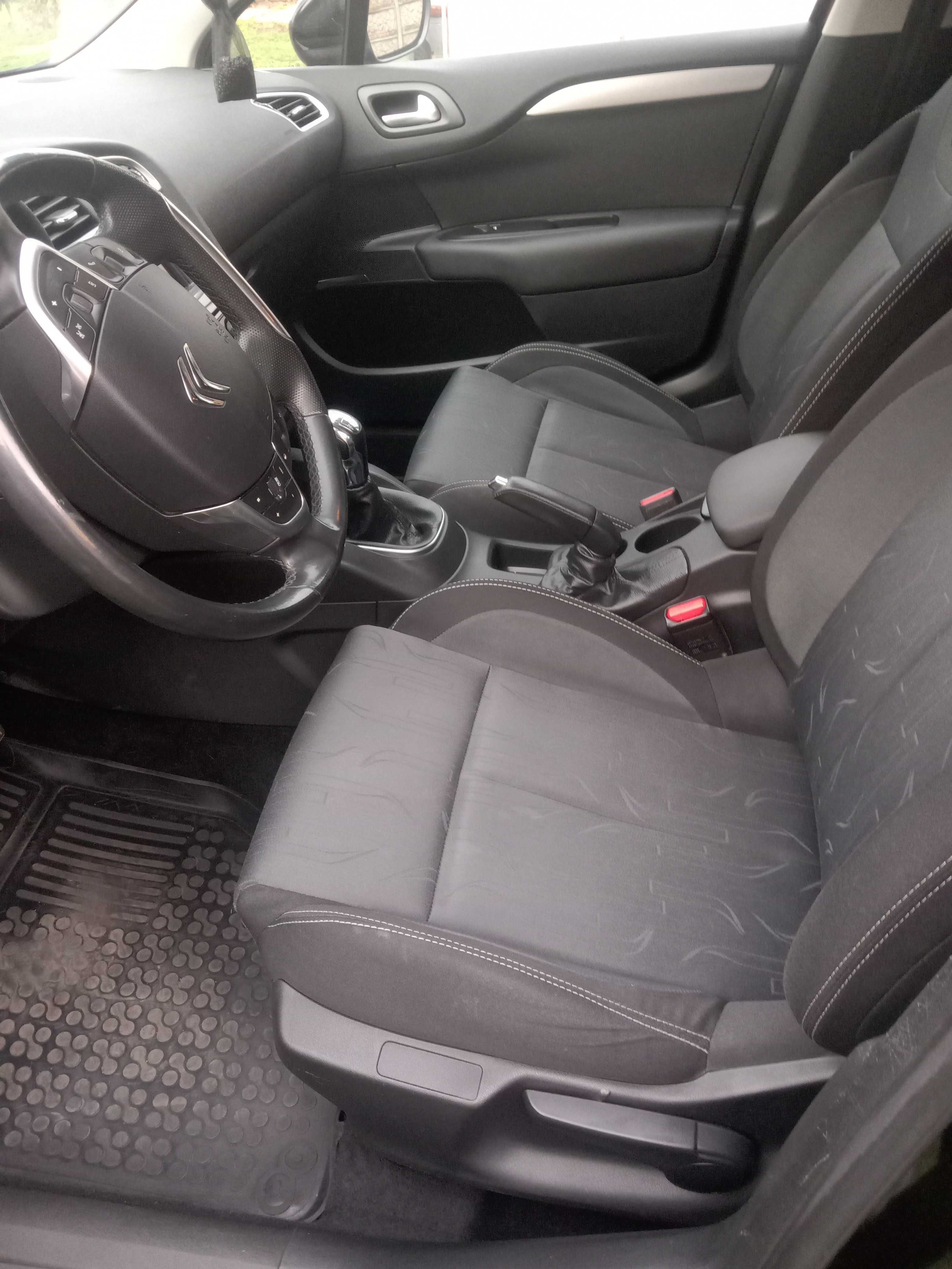Citroen C 4 w wersji  EXCLUSIVE