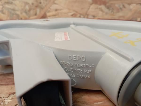 Pisca frente direito TOYOTA Corolla Sedan (_E10_)