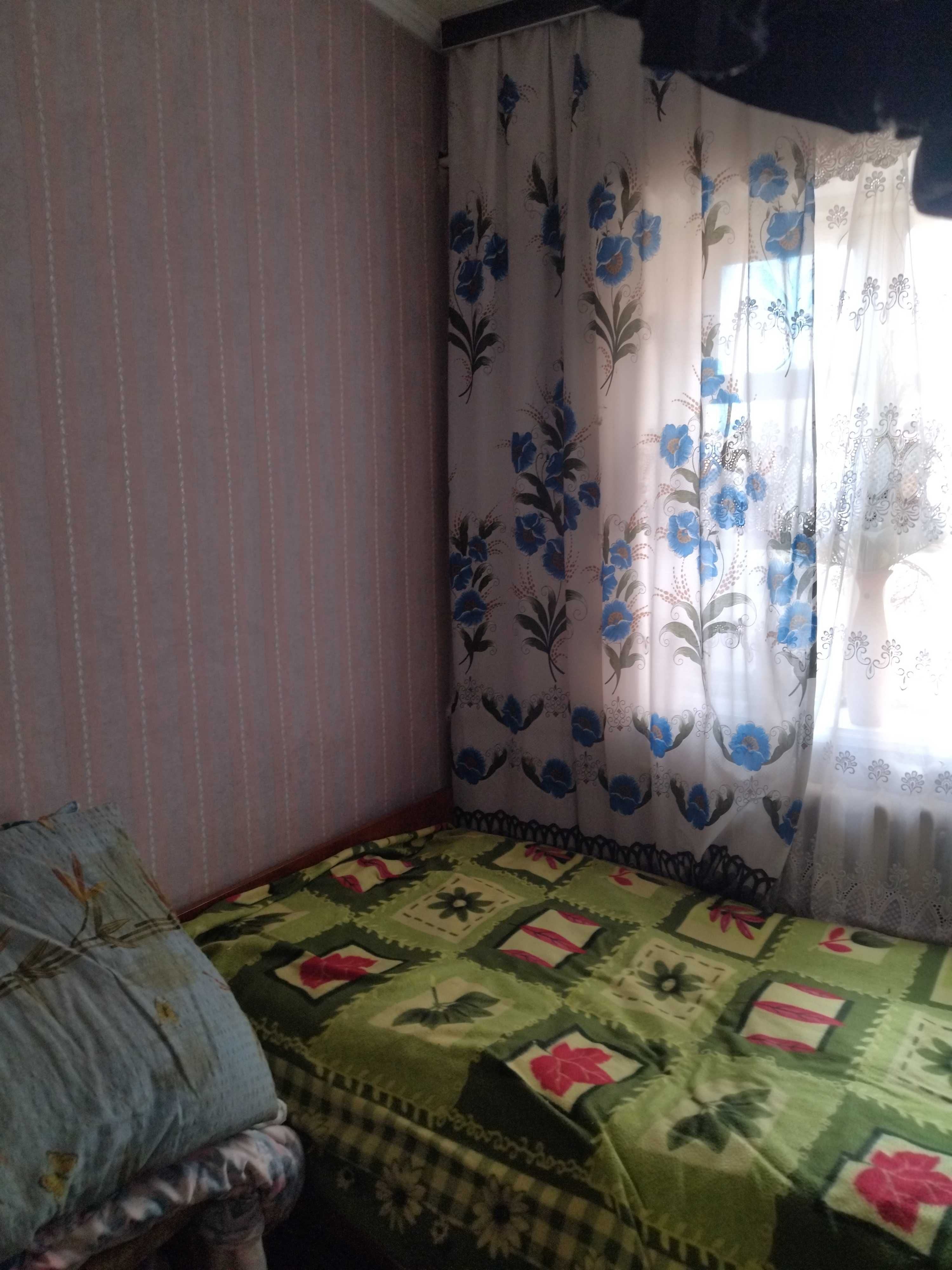 Продаж частини будинку два поверхи