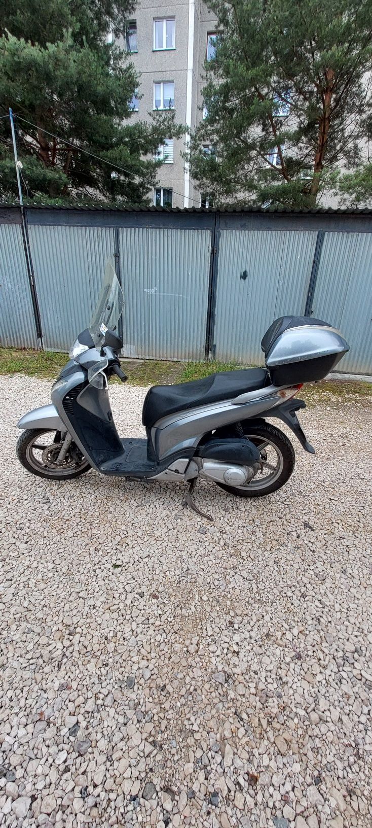 Skuter honda sh 125