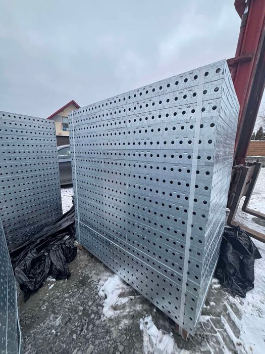 Szalunki scienne S*PRZE*DAM