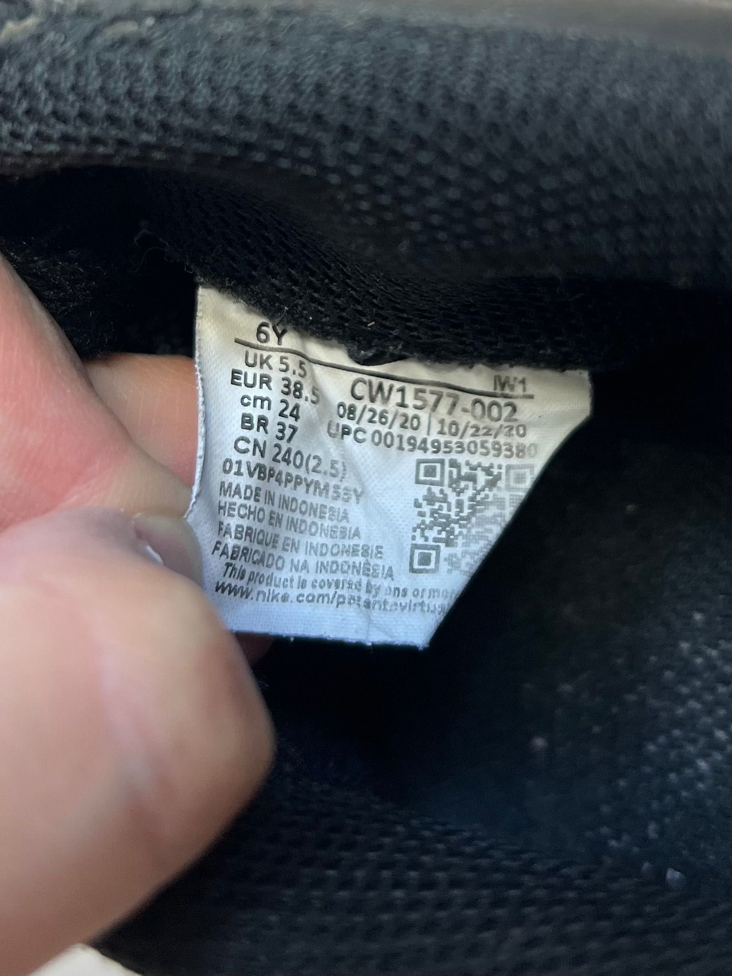 Buty Nike Air Force 1 LV8 black