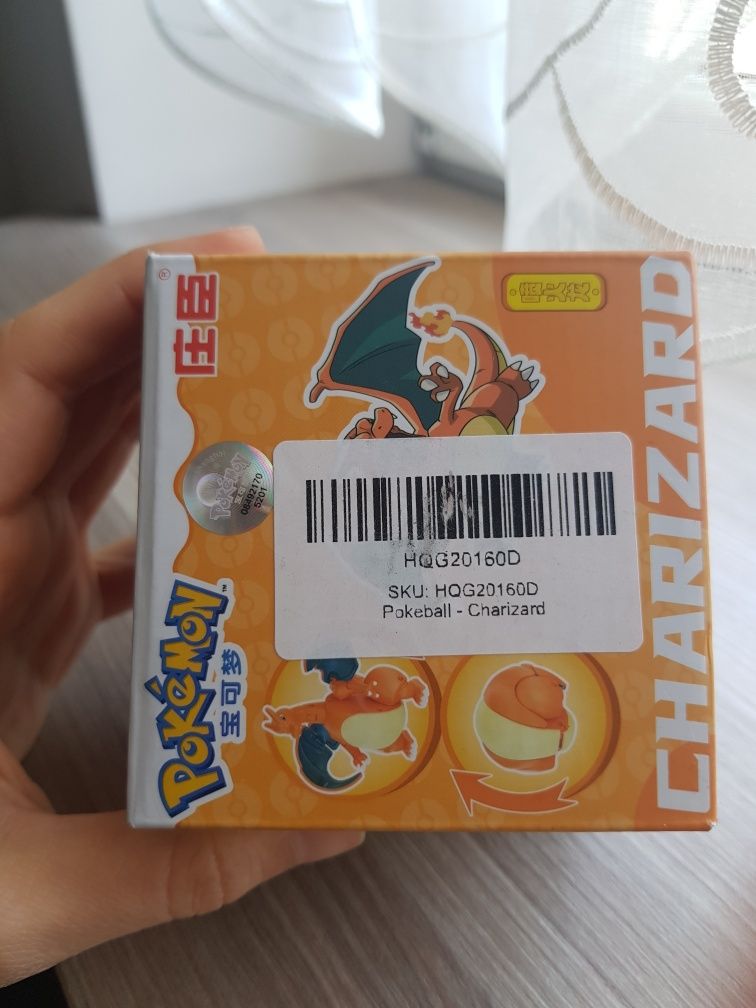 Pokeball clip składana figurka Charizard nowy