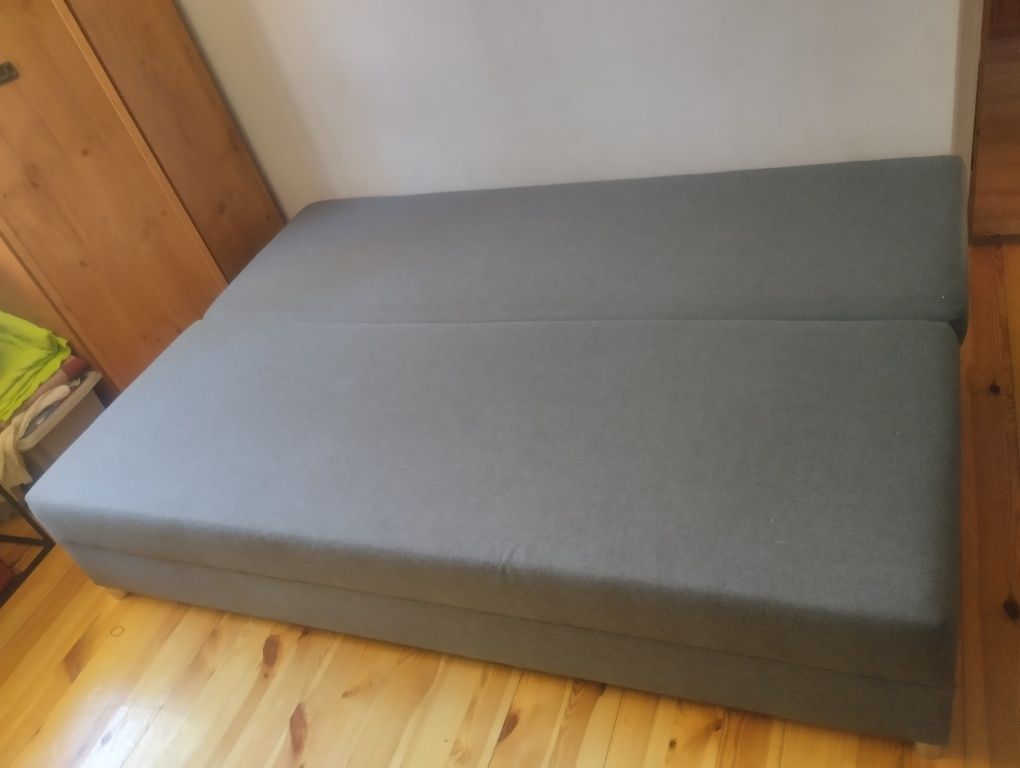 mała wersalka sofa z funkcją spania