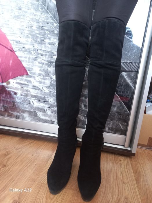 Чобітки ботфорди замшеві європейки 200грн.