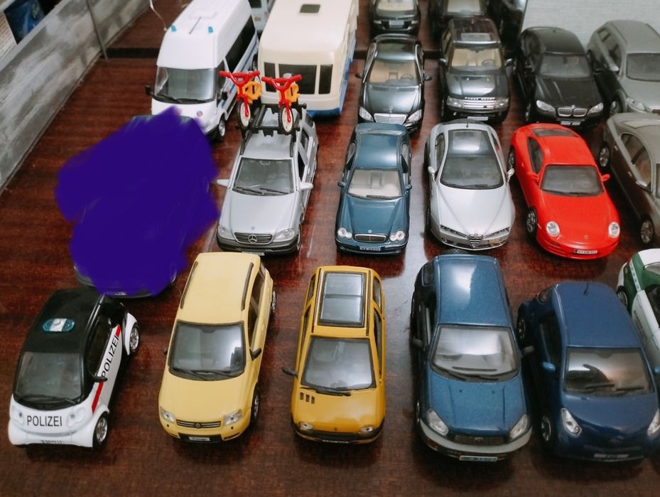 Моделі автівок в маштабі 1:43