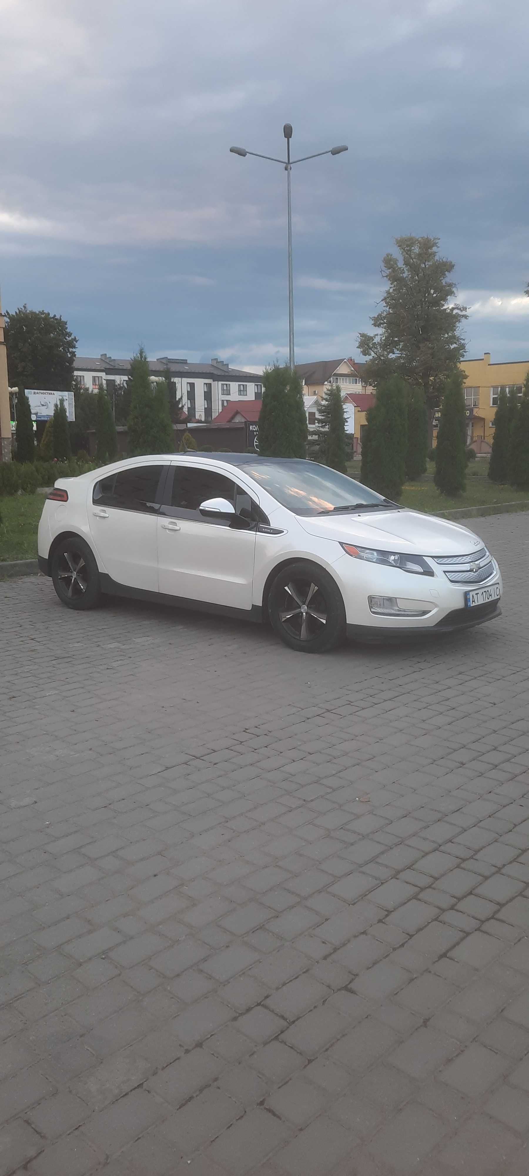 продам Chevrolet Volt