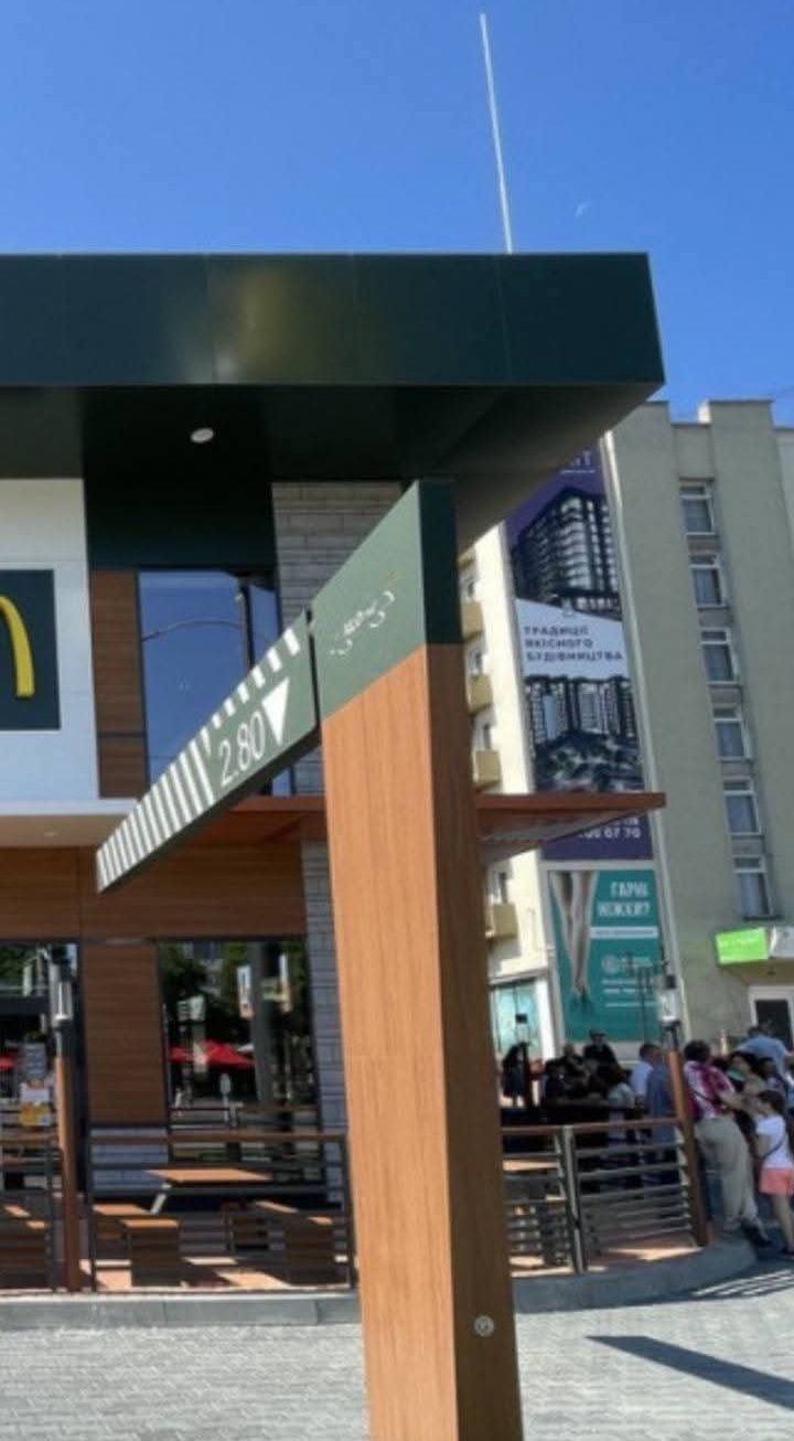 БЕЗ ХАЗЯЙКИ Р-н Macdonald's Євроремонт Для 1 хлопця КОМ/ПОСЛ ВРАХОВАНО
