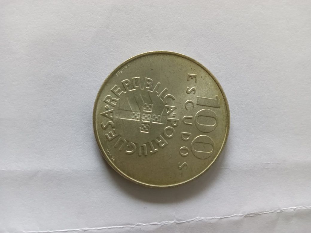 Moedas de Prata 1000 e 100 escudos