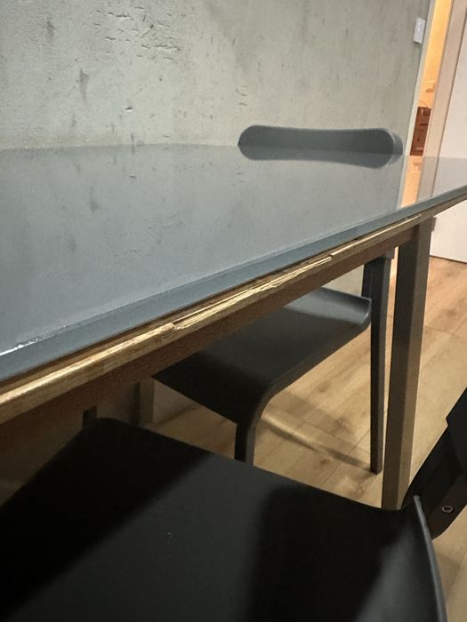 Mesa de refeicao