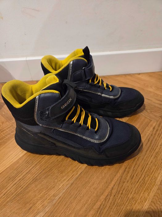 Buty chłopięce Geox rozmiar 38