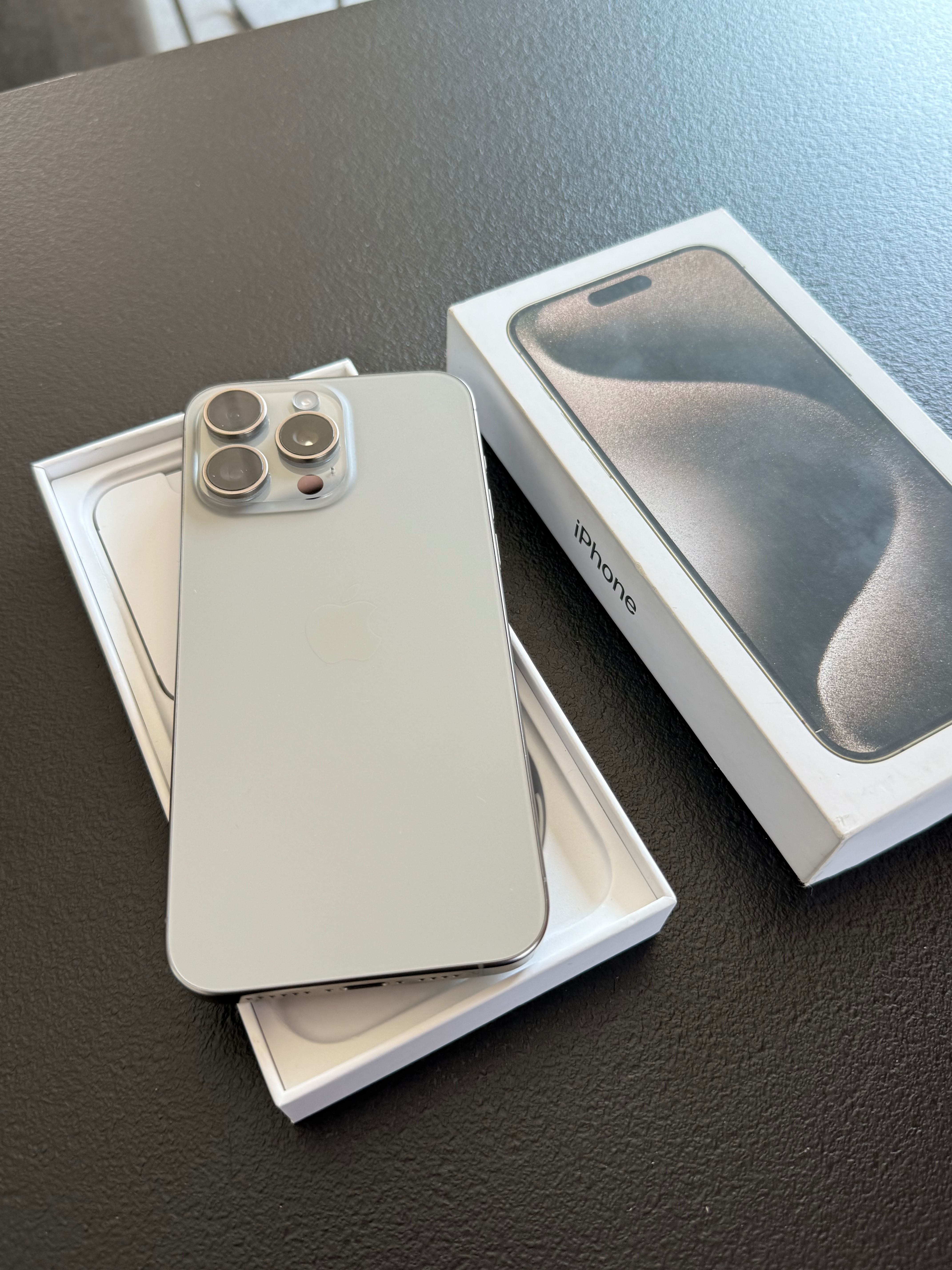 iPhone 15 Pro Max 256gb