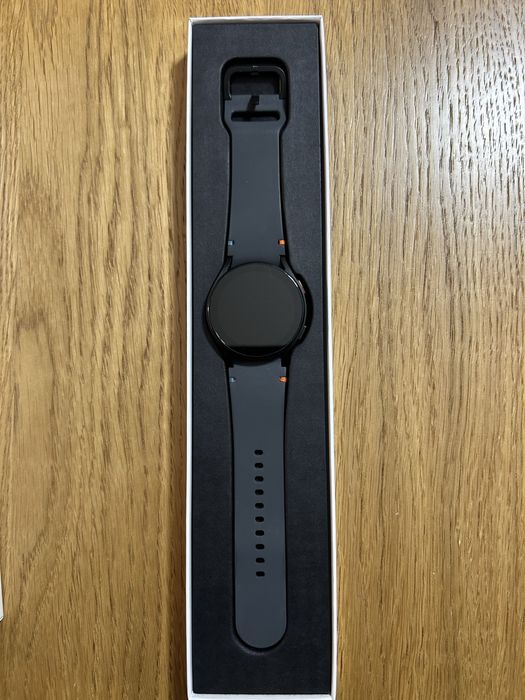 Samsung Galaxy Watch FE