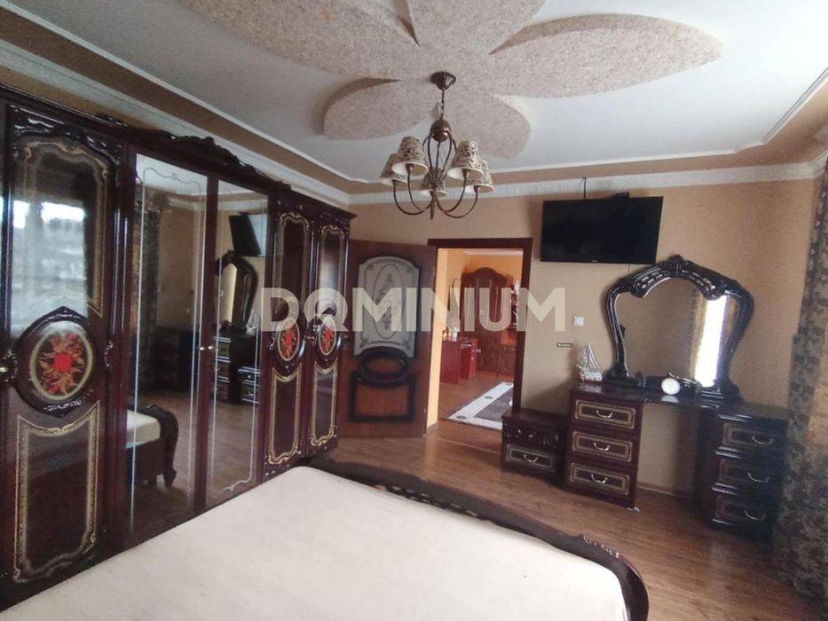 Доглянутий будинок з ремонтом, с. Неветленфолу