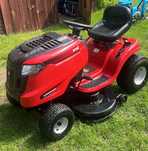 Traktorek Ogrodowy kosiarka MTD Optima LG 165 H Briggs&Stratton
