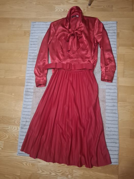 Sprzedam komplet bluzka plus spódnica