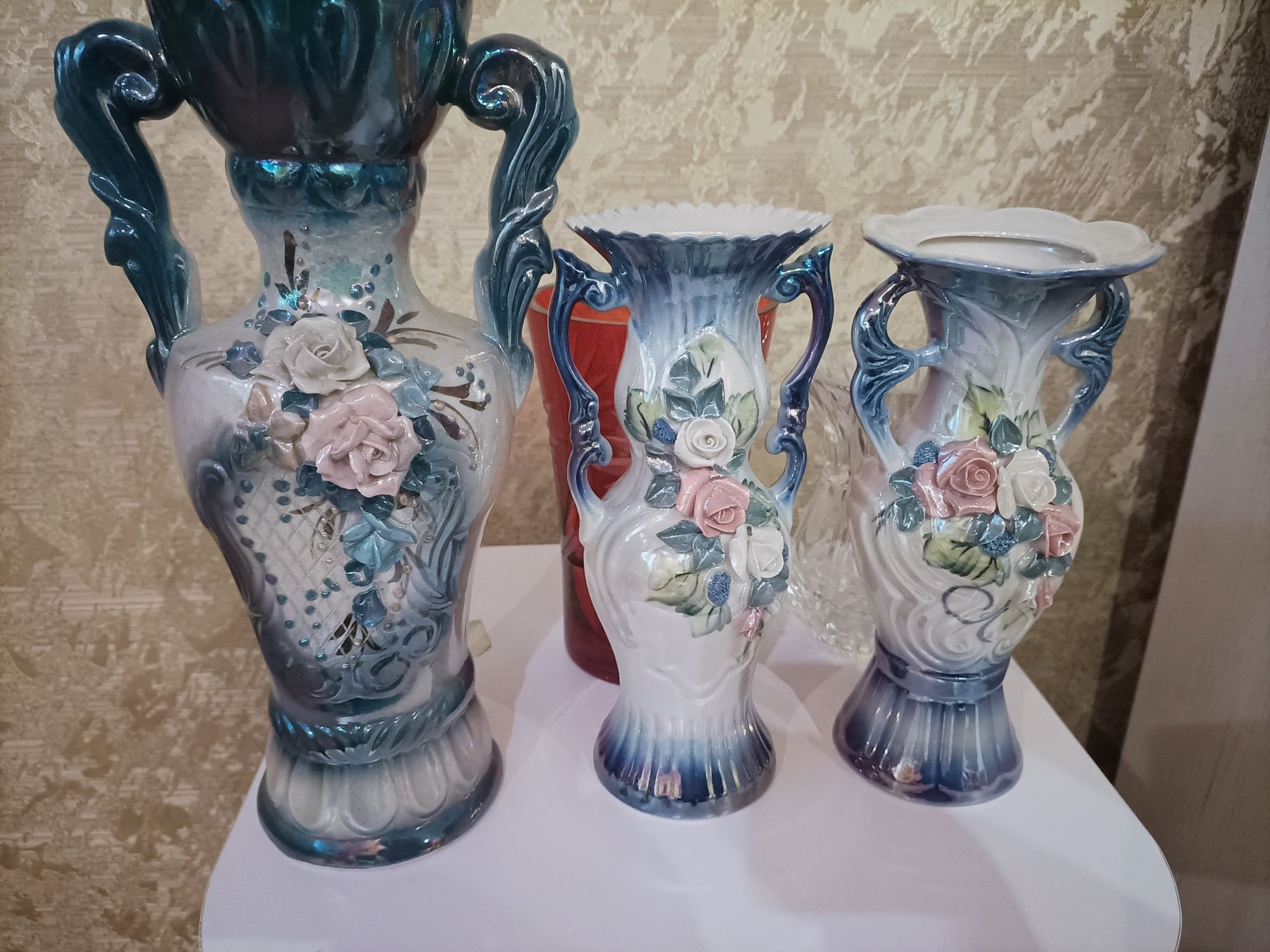 Продам вазы для цветов .