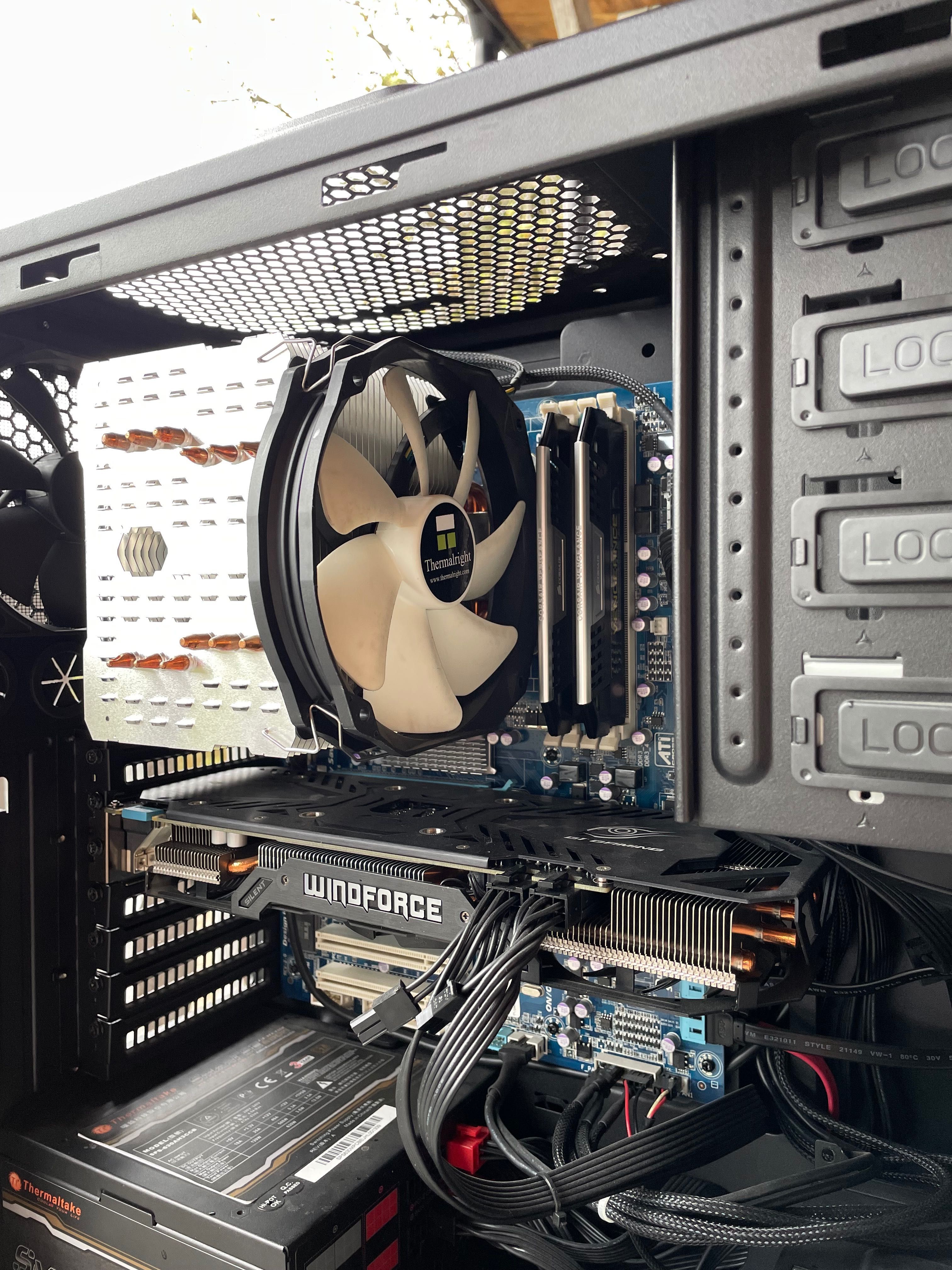 Komputer PC AMD Phenom II X4 955 3.2GHz / 16GB / GTX 960 4GB / SSD 1TB