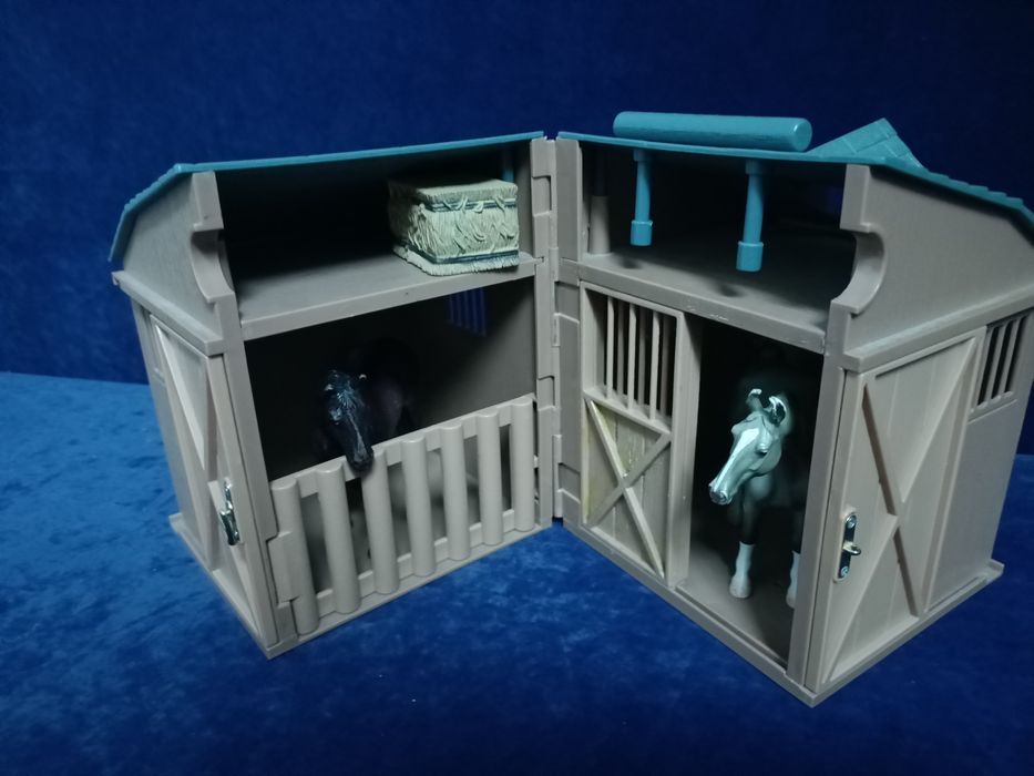 Stajnia dla koni Collecta