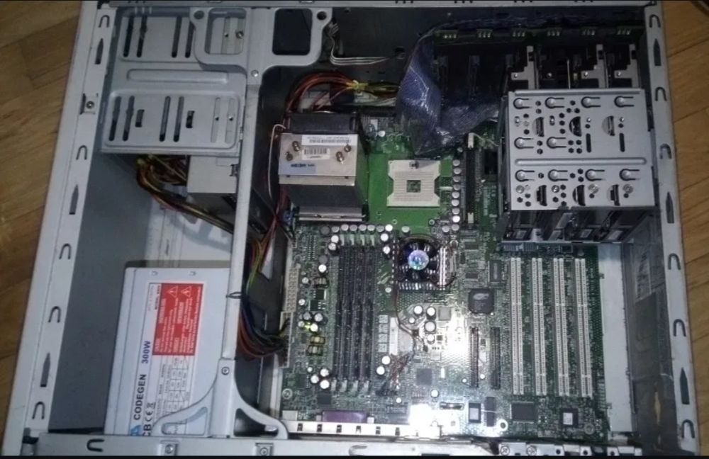 Компьютер XEON 3.2Ghz / 4Gb RAM / 300Gb HDD