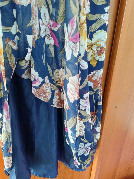 Sukienka długa w kwiaty Amelia Collection