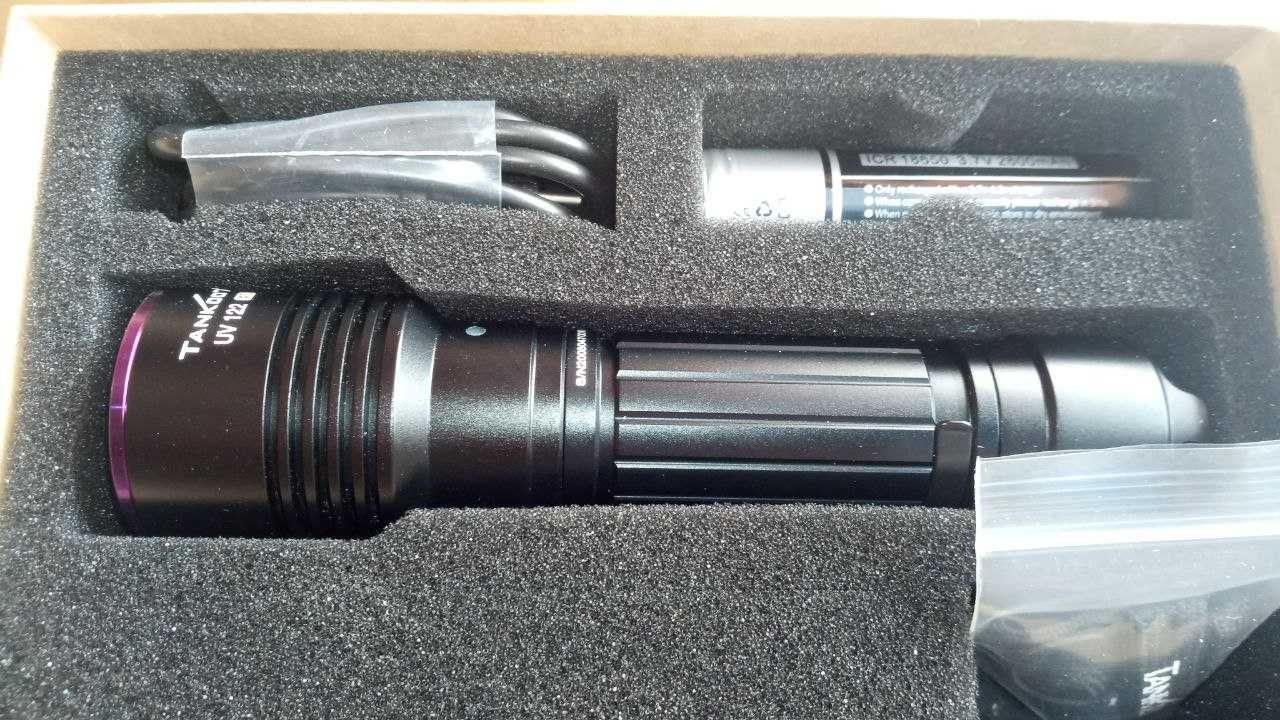NOVO Tankoo7 Lanterna com luz branca e luz negra UV com USB