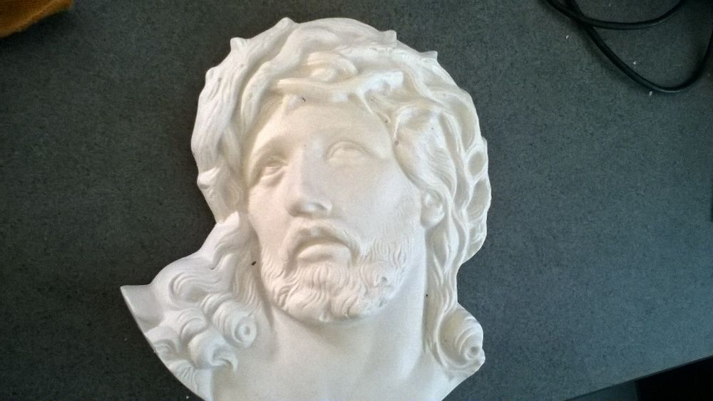 moldes e figuras de gesso