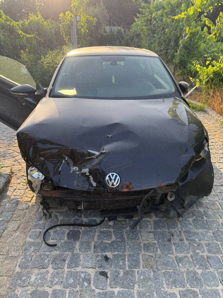Scirocco Acidentado TSI