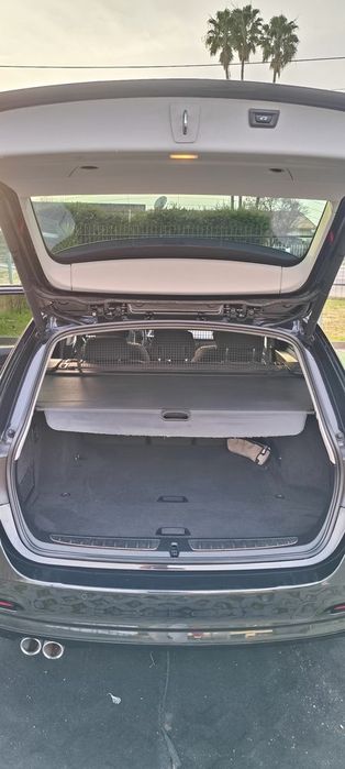 Para venda BMW 320 Touring (F31) 2016 Automático 
o
320 d (140 kW / 19