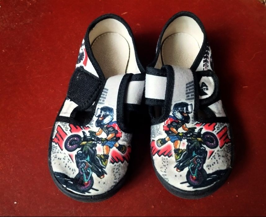 Тапочки для садика 26 р.