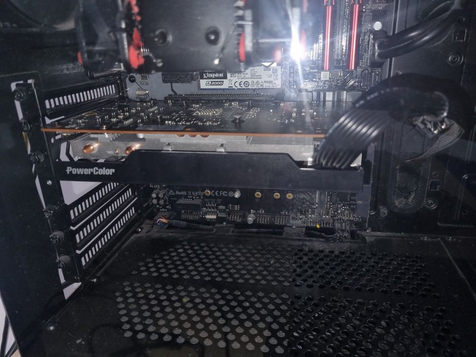 Placa gráfica rx 6600 8gb negociável.