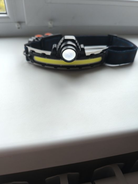 Продам налобный фонарь