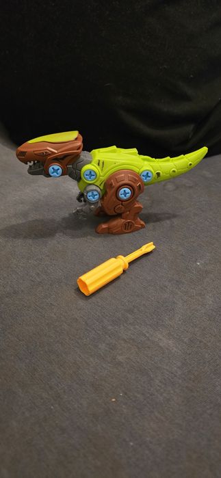 Dinozaury do rozkrecania