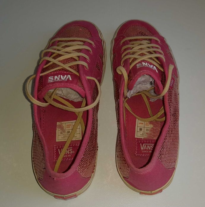 VANS - Ténis Sapatilhas marca Vans c/brilhantes - Em bom estado !