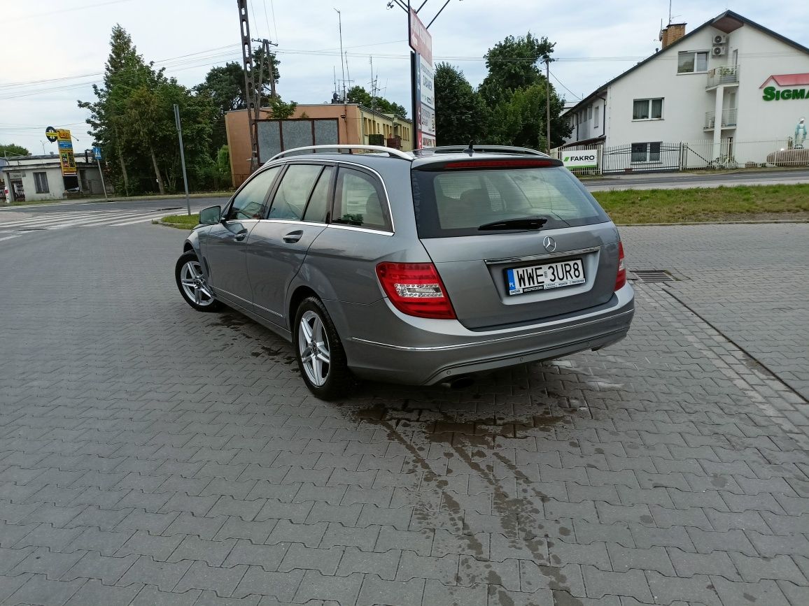 Mercedes c200w204