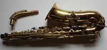 Saxofone Alto Buescher True-Tone (serie IV-1930)