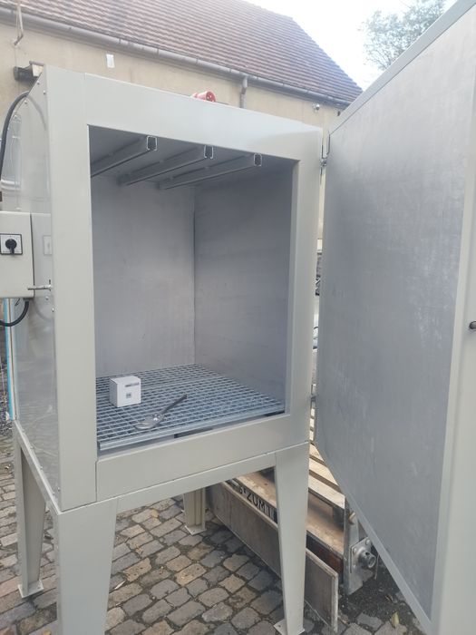 Kabina do malowania proszkowego