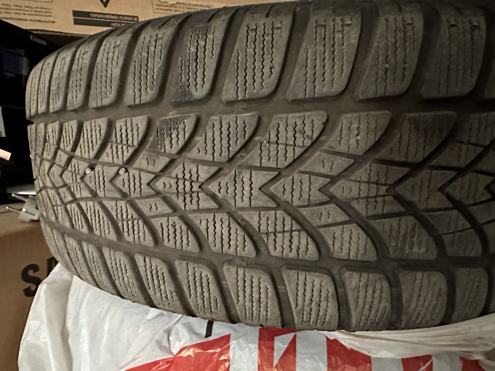Зимова гума Dunlop Vw skoda audi 205/55/16 диски ковпаки резина