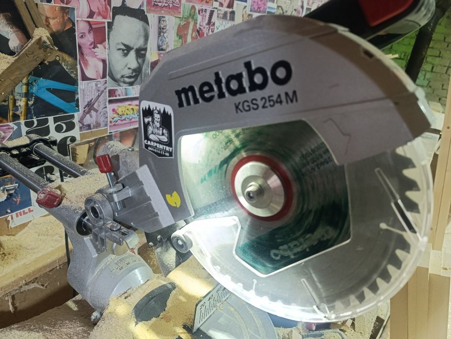 Metabo стрічкова шліфувальна машина, BAE 75 ,торцовка KGS 254M, пила